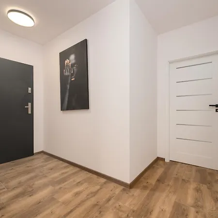 Nowoczesny Sienkiewicza Z Bilardem * Wrocław